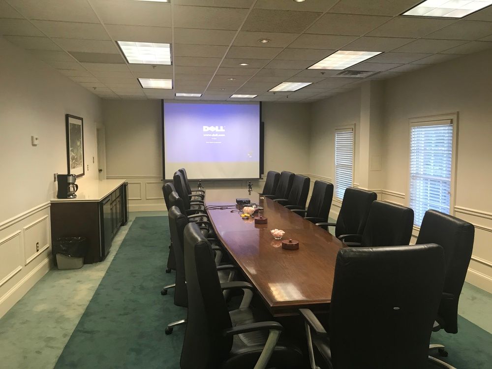 PRIME OFFICE SPACE FOR LEASE-MARIETTA, GA: 1900 Leland Dr SE, Marietta, GA 30067